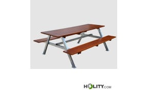 tavolo-con-panche-picnic-con-poggiapiedi-h701-01