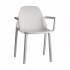 sedia-in-plastica-con-braccioli-piu-scab-h74341-ambientata